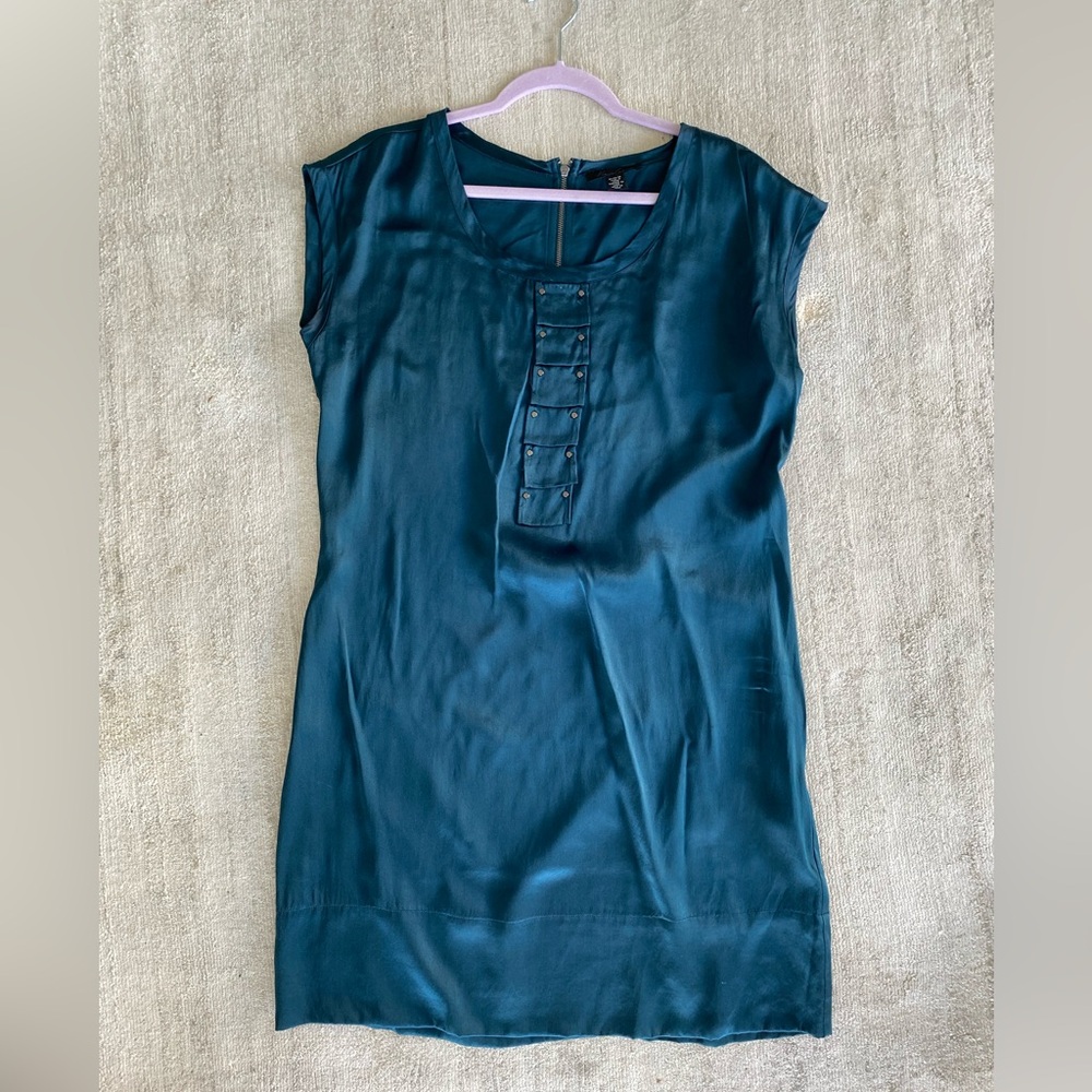 Beautiful Silky Kenneth Cole Dress